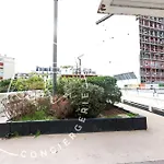 アパート Modern Parisian - Near Eiffel Tower *